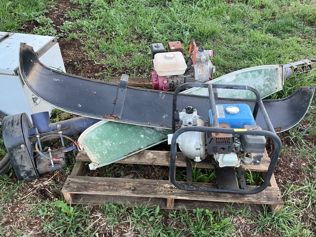 PALLET MISC' PUMPS & PENCIL AUGER