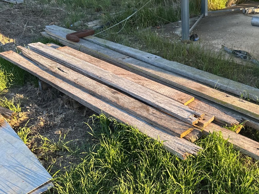 QTY HARDWOOD RAILS