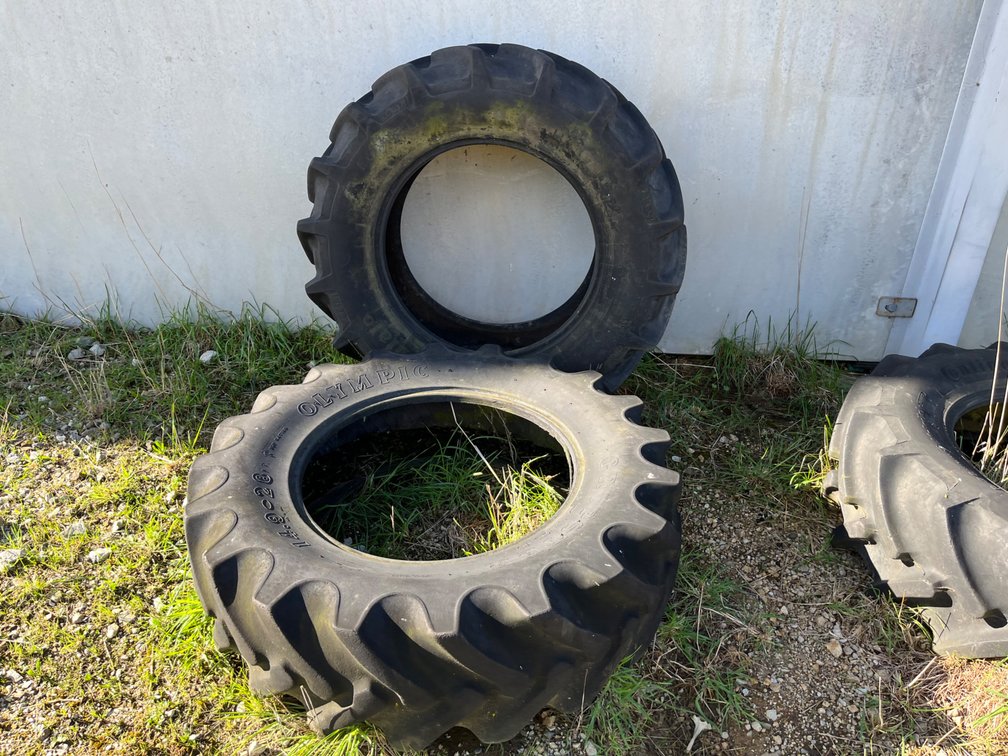 TRACTOR TYRES (USED)