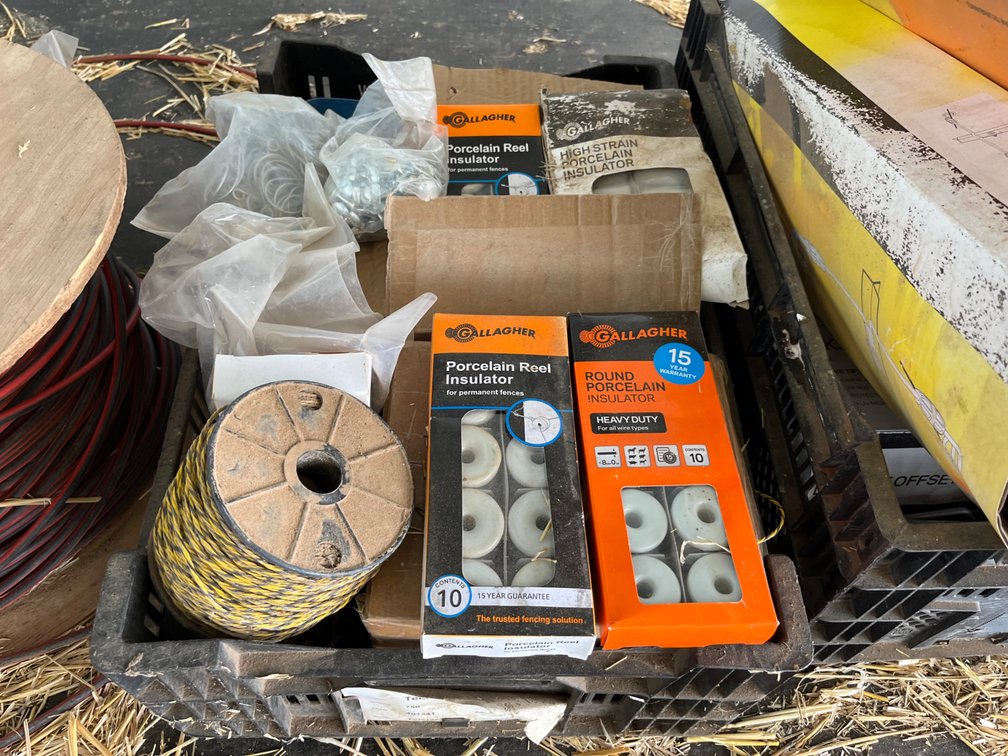 NUMEROUS WORKSHOP ITEMS TO BE LOTTED