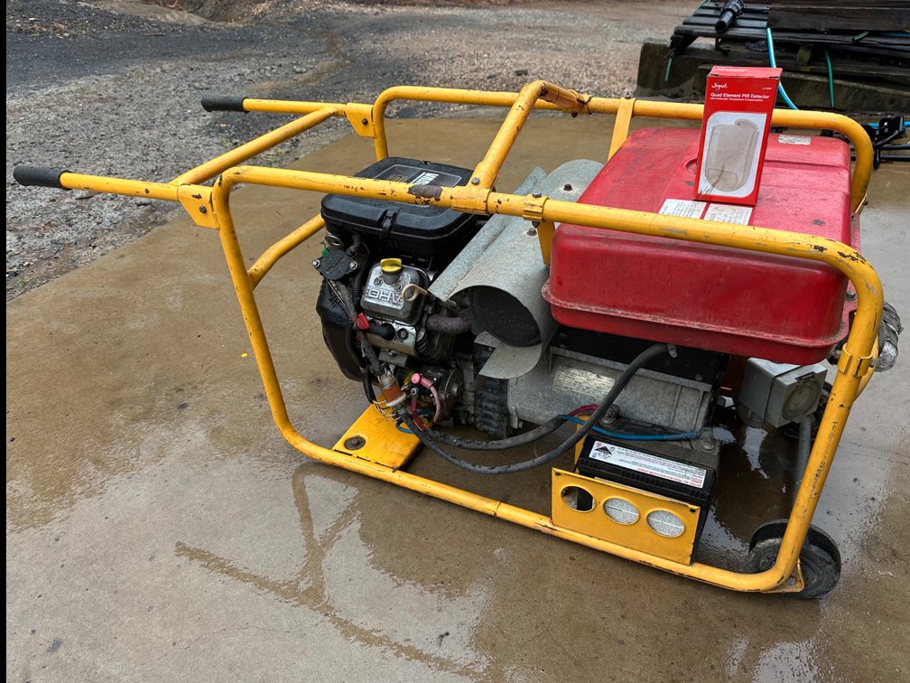 POWERLITE 10KVA GENERATOR - 240 & 415v