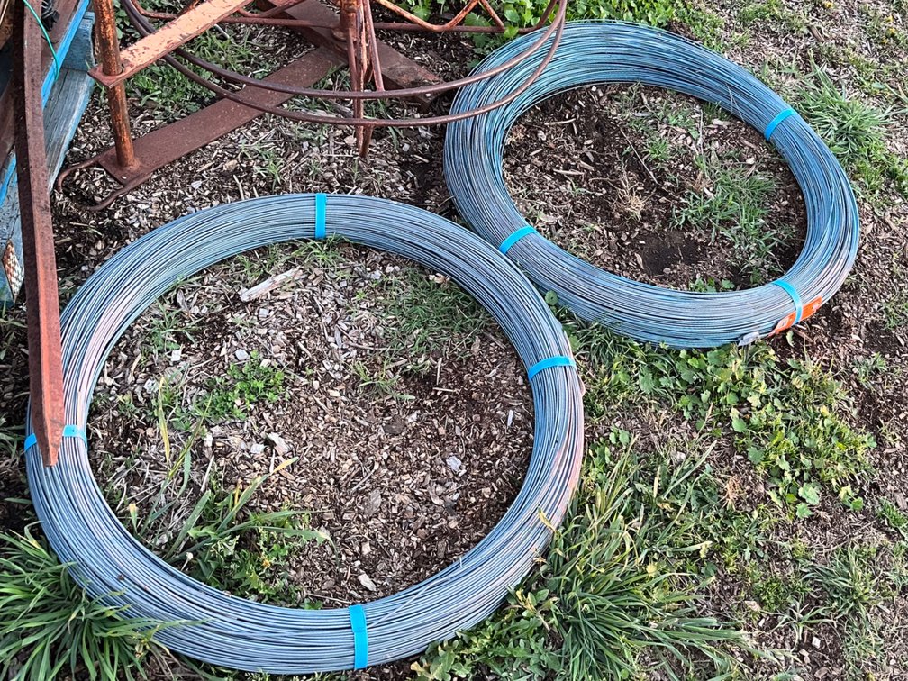 2 x WARATAH 2.5MM x 1500M ROLL PLAIN WIRE (UNUSED)