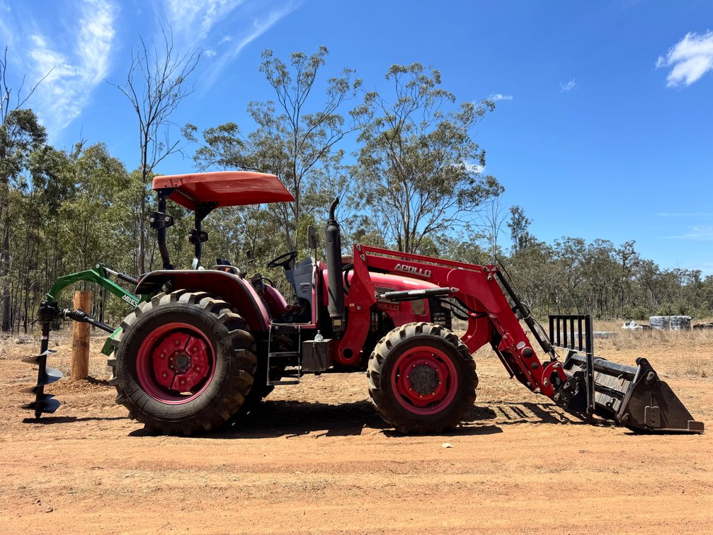 Apollo 1104 Tractor 110 Horsepower