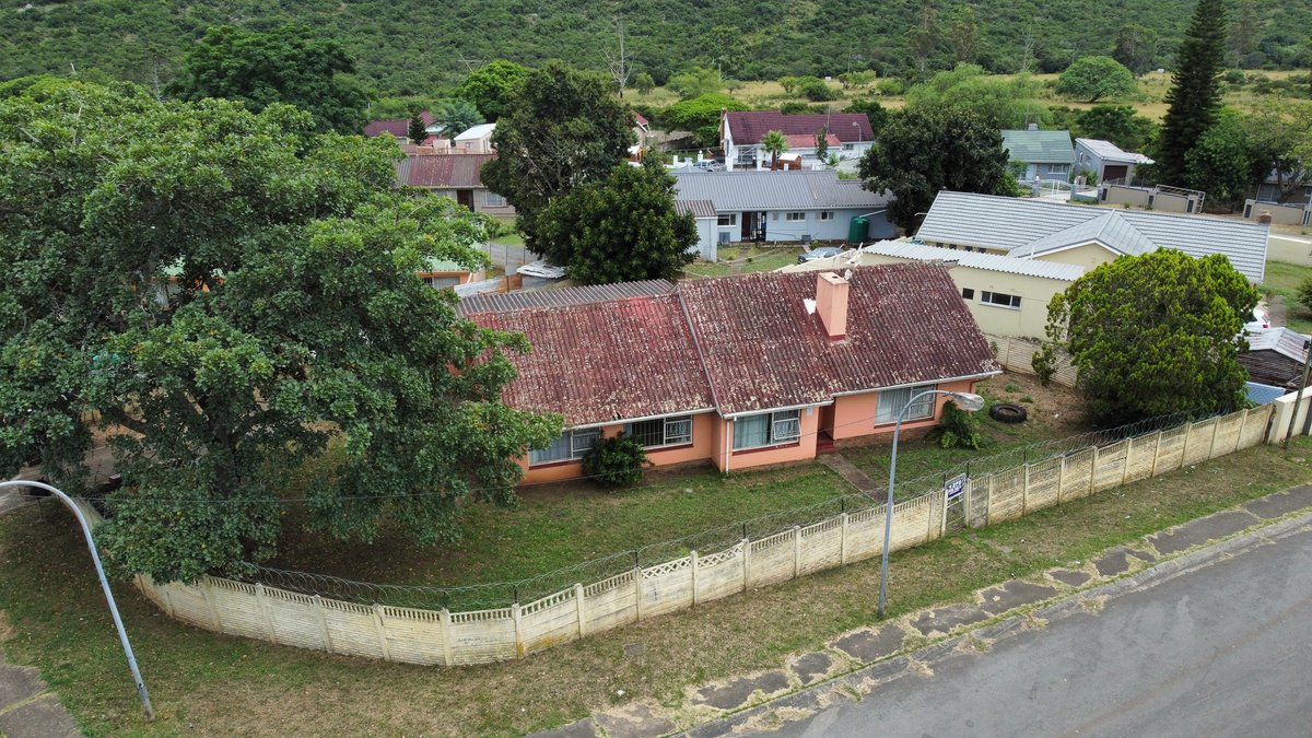 4 Bedroom House On Auction in Butterworth Ext 6 - 21 Reestom Avenue