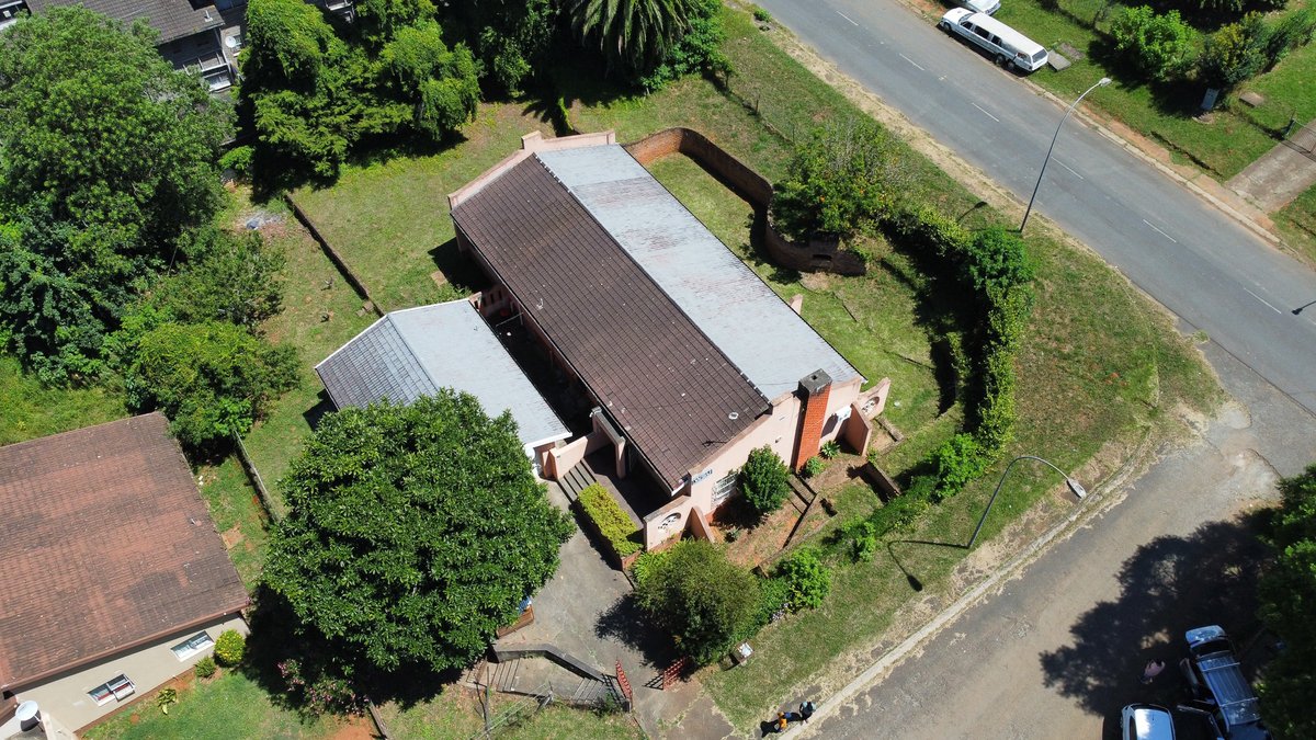 6 Bedroom House On Auction in Butterworth Ext 7 - 8 Mc Ketterick Street