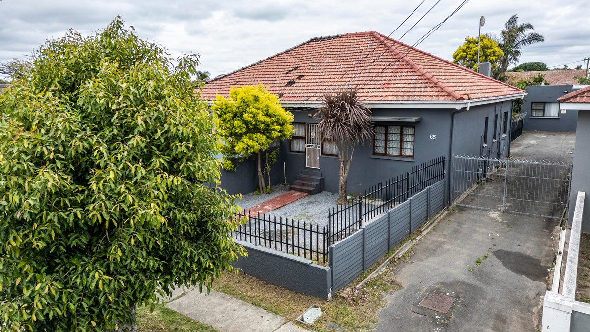2 x 2 Bedroom Houses - Investment Opportunity - Cambridge 