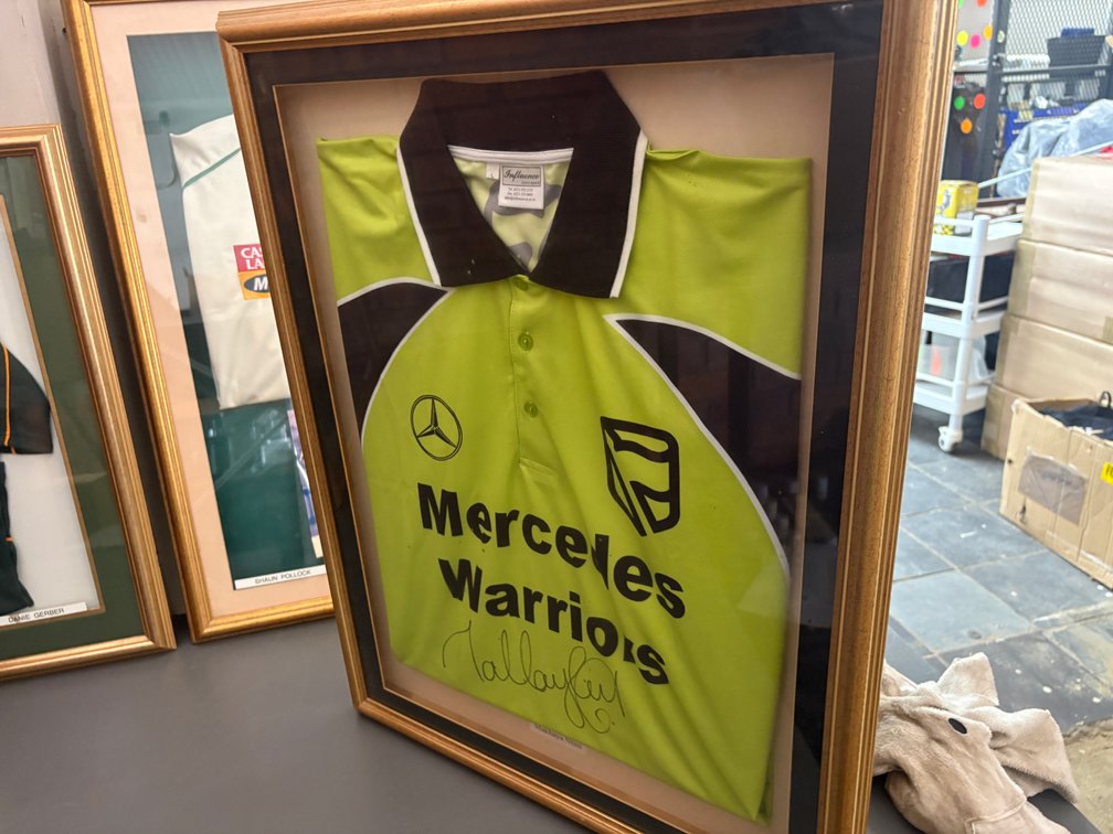 Framed Makhaya Ntini Signed Warriors Cricket Shirt – HIGHLY COLLECTIBLE