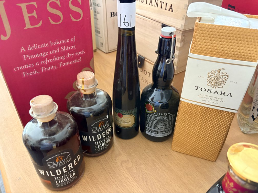 Honey Liqueur, Muscadel and Noble Late Harvest Selection – 5 Bottles