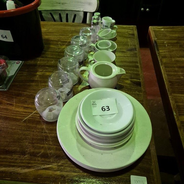 Lot Assorted Crockery