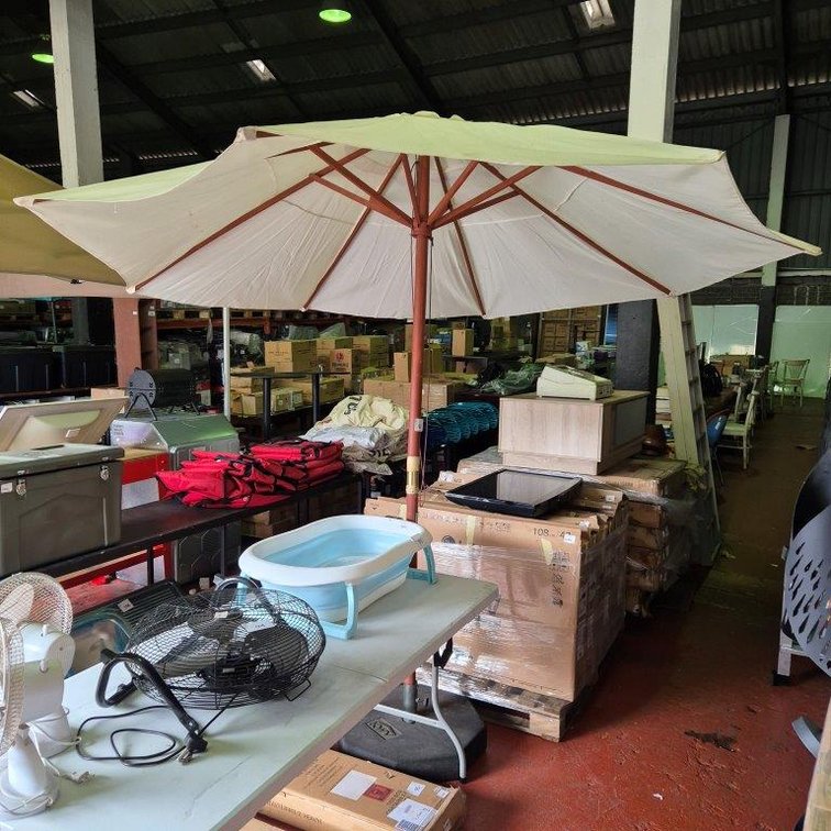 Patio Umbrella Without Base - Damaged