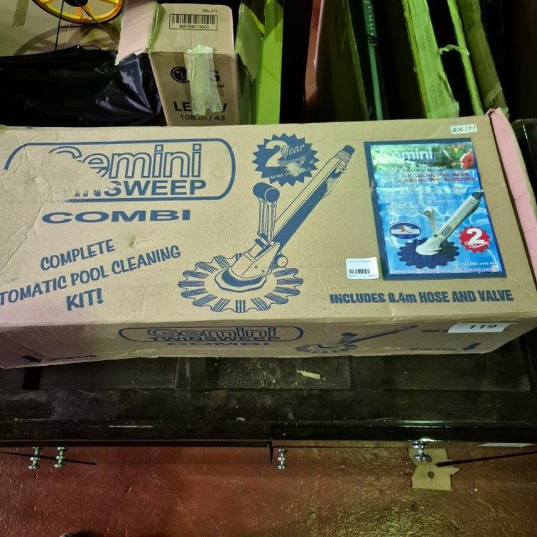 Gemini Pool Sweeper - Untested