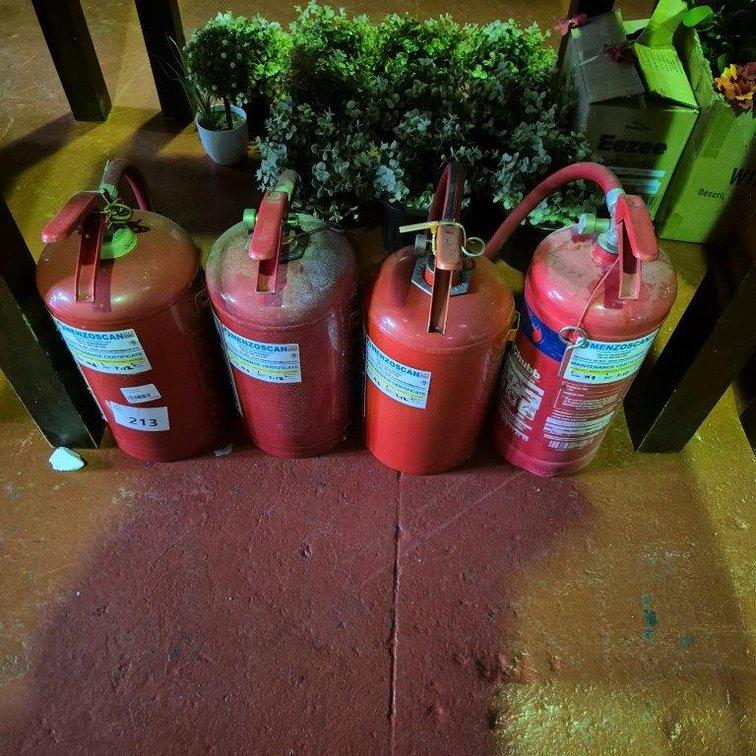 6 x 4.5Kg Fire Extinguishers