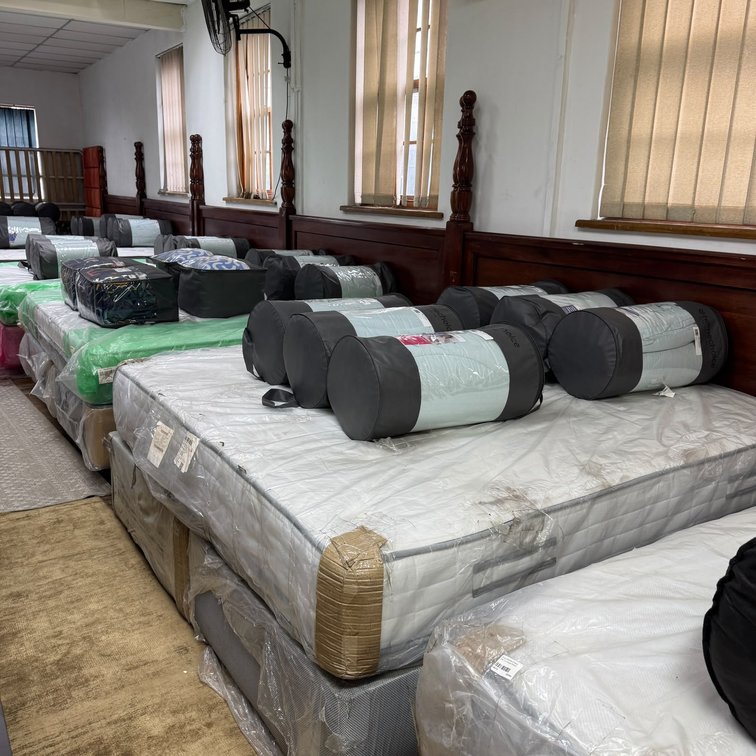 FURNITURE & APPLIANCE AUCTION
