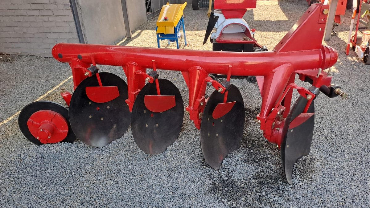 New Disc Plough (PDP4)