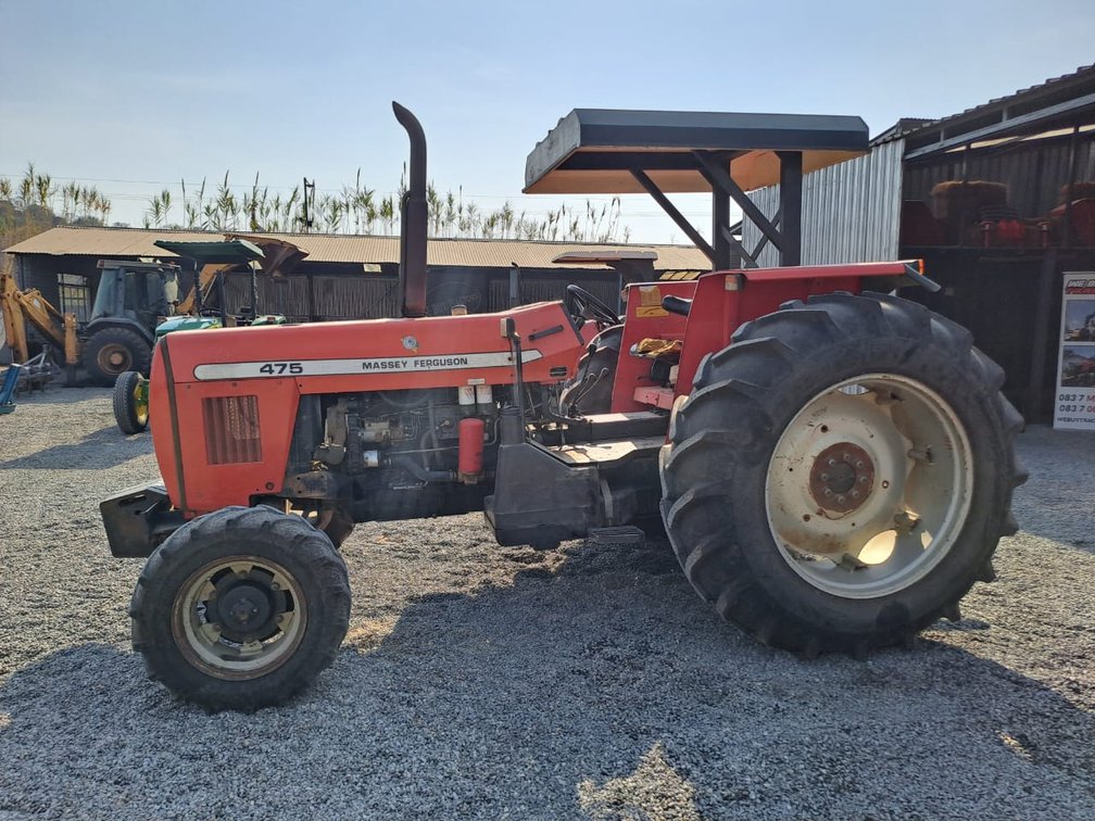 Massey Ferguson 475 2x4 Tractor (3)