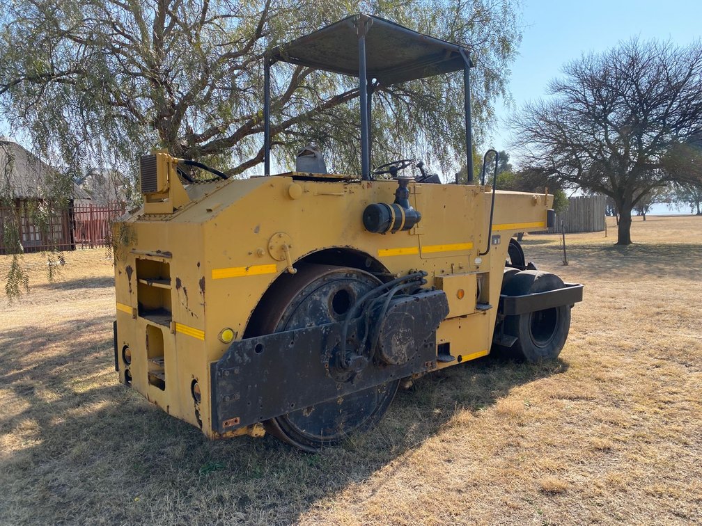 10 Ton Roller