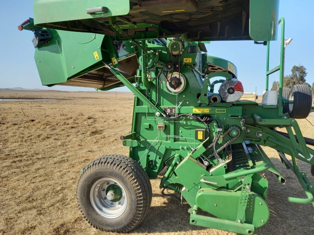 2018 Mchale F5400 6610 Baler 