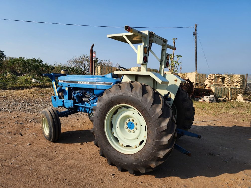 Ford 5610 
