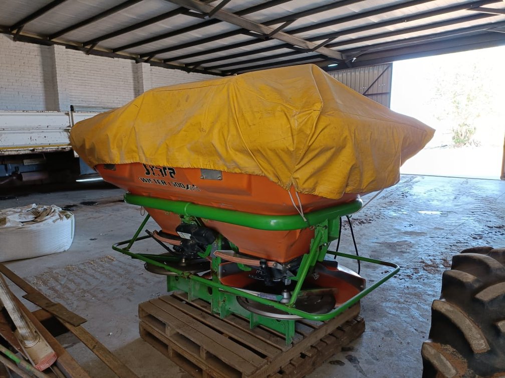 Stara Twister 1500 Precision Spreader 