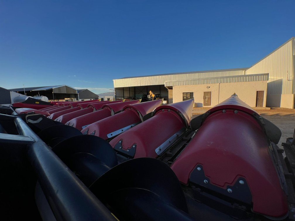 Geiringhoff 10 Row Harvesting Table 