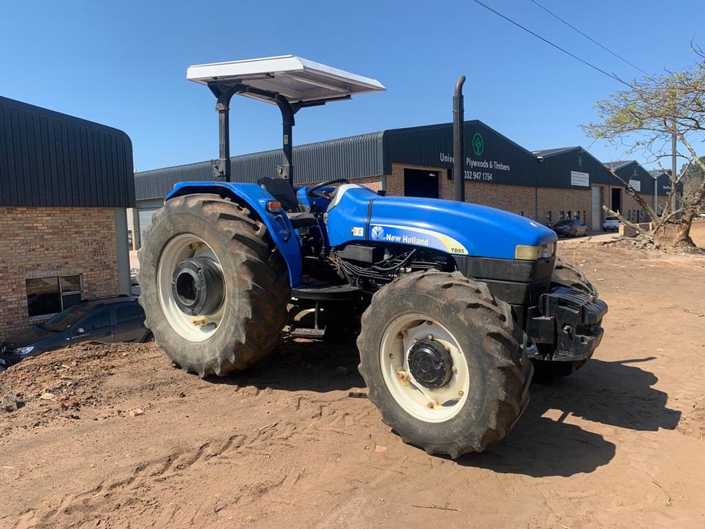 New Holland TD95