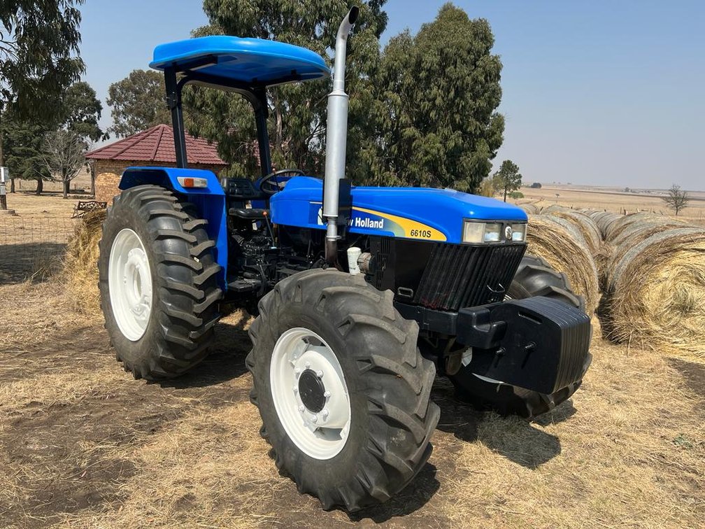 New Holland 6610S