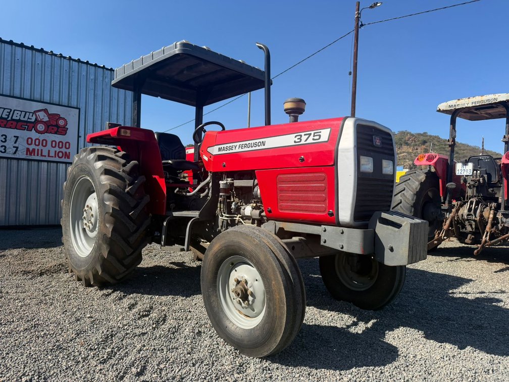 Massey Ferguson 375
