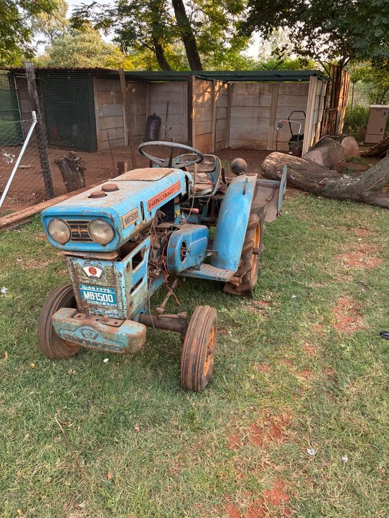 Hinomoto Tractor