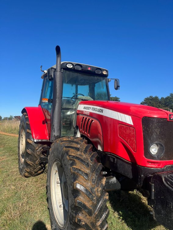 Massey Ferguson 5465