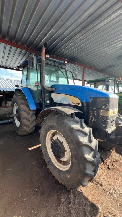 New Holland TM 7030 Tractor