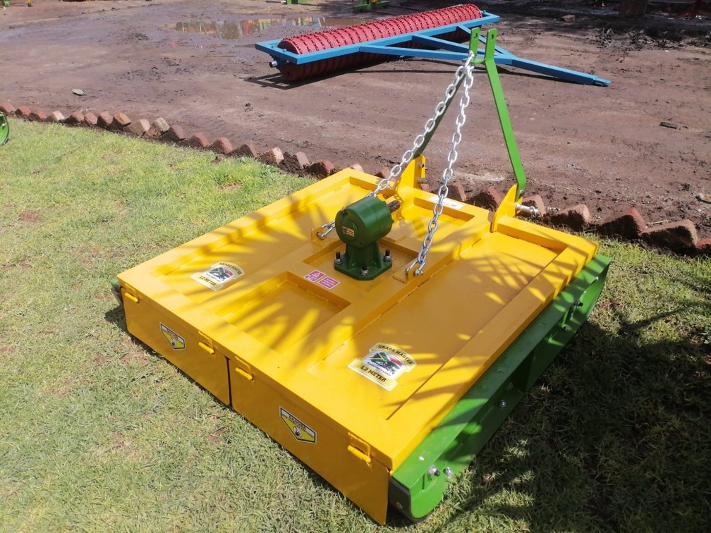 BRAND NEW 1.8 METRE SLASHER