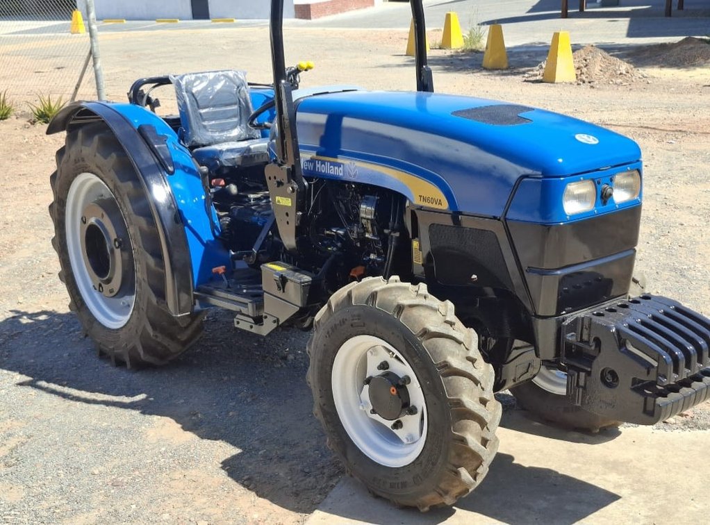 NEW Holland TN60VA Tractor