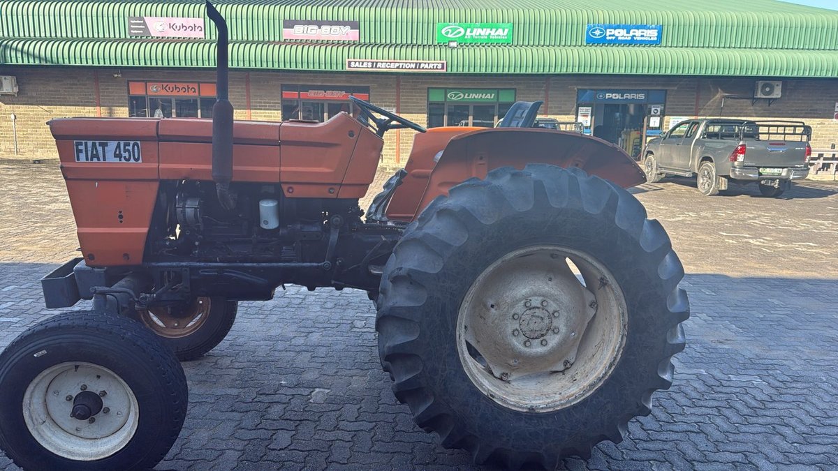 Fiat 450 Tractor