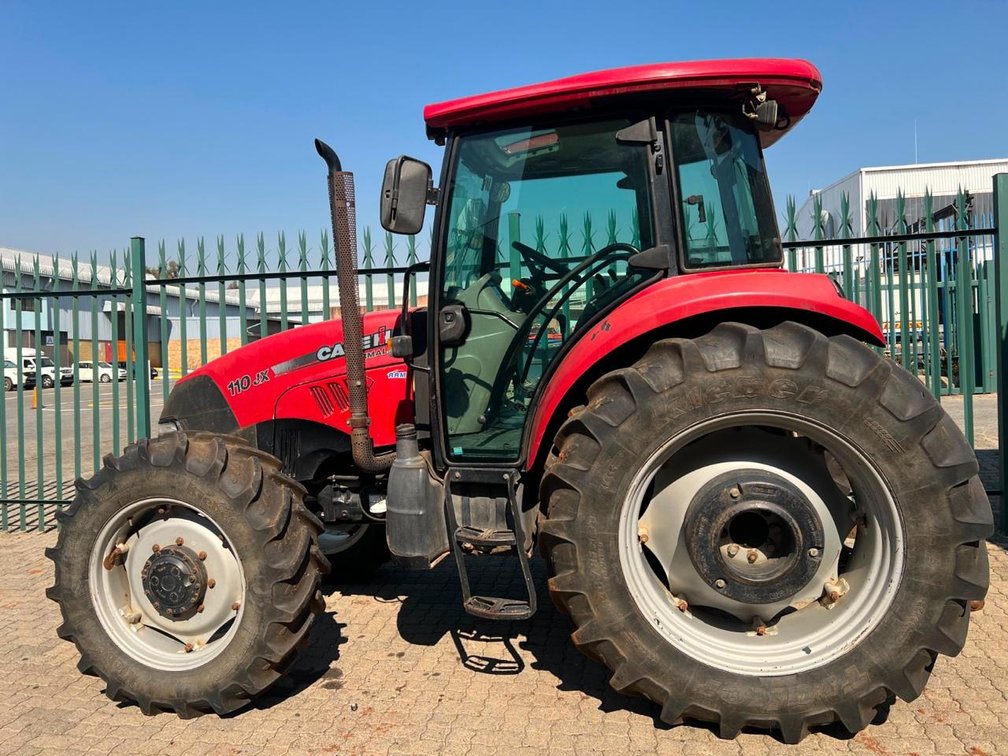 Case JX 110 4X4
