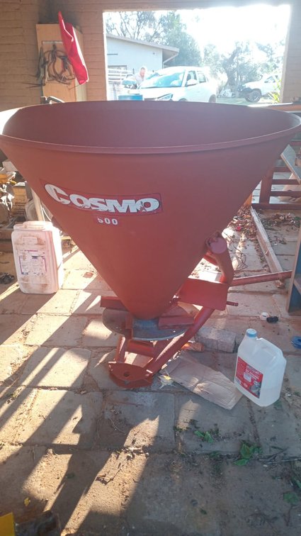 Cosmo 500 Spreader