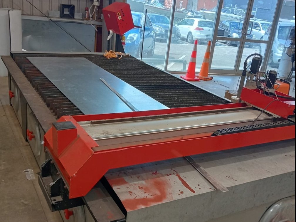 SOLD - CNC Plasma Cutting Table & Machine (1.2T)