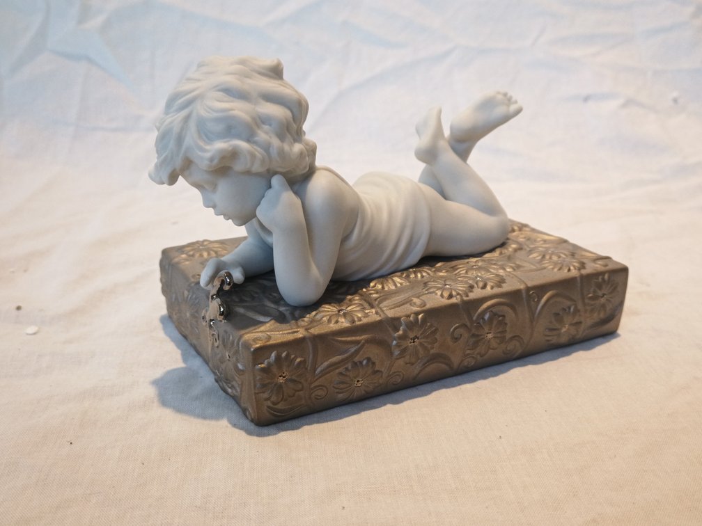 Image for Art Auction 7.1.26 TU132965