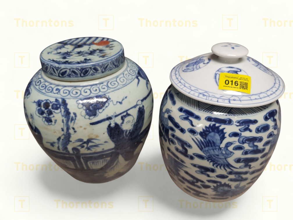 Blue and White Porcelain Jars with Lids