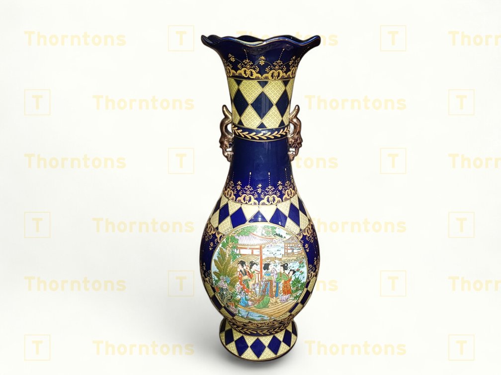 Stunning Japanese Porcelain Vase with Traditional Artwork and Gilded Detailing