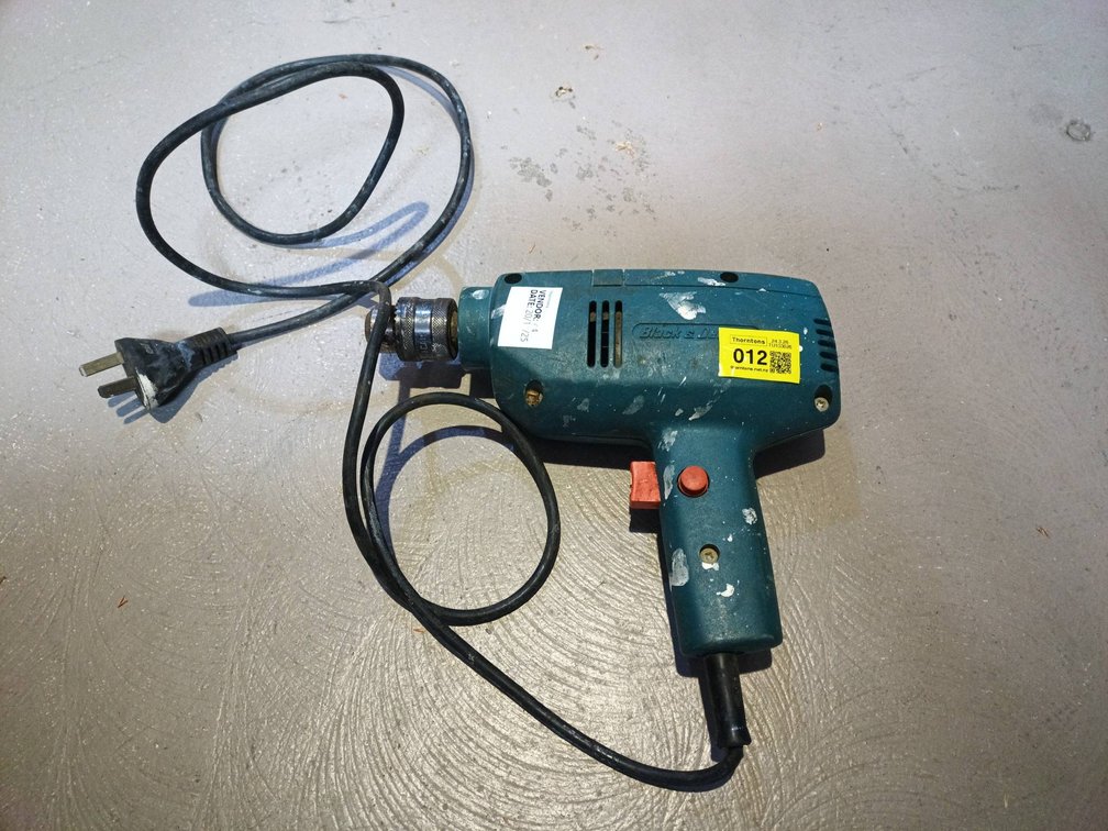 Black & Decker F102 Drill