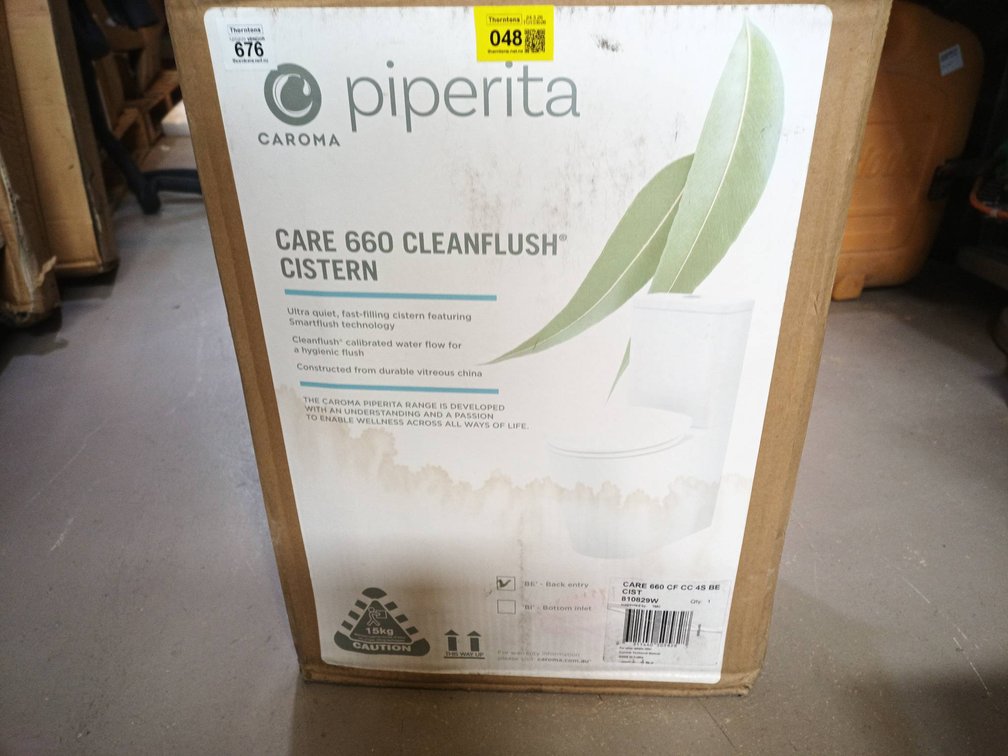 Caroma Piperita Cleanflush Cistern