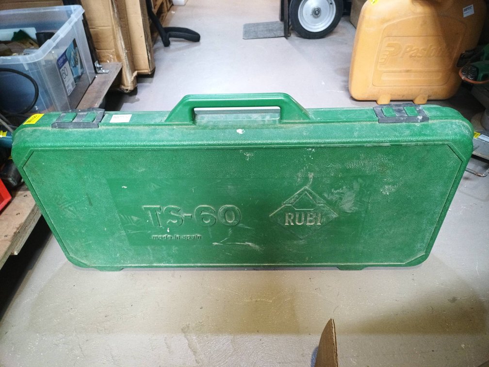 Rubi TS-90 Tile Cutter in Carry Case