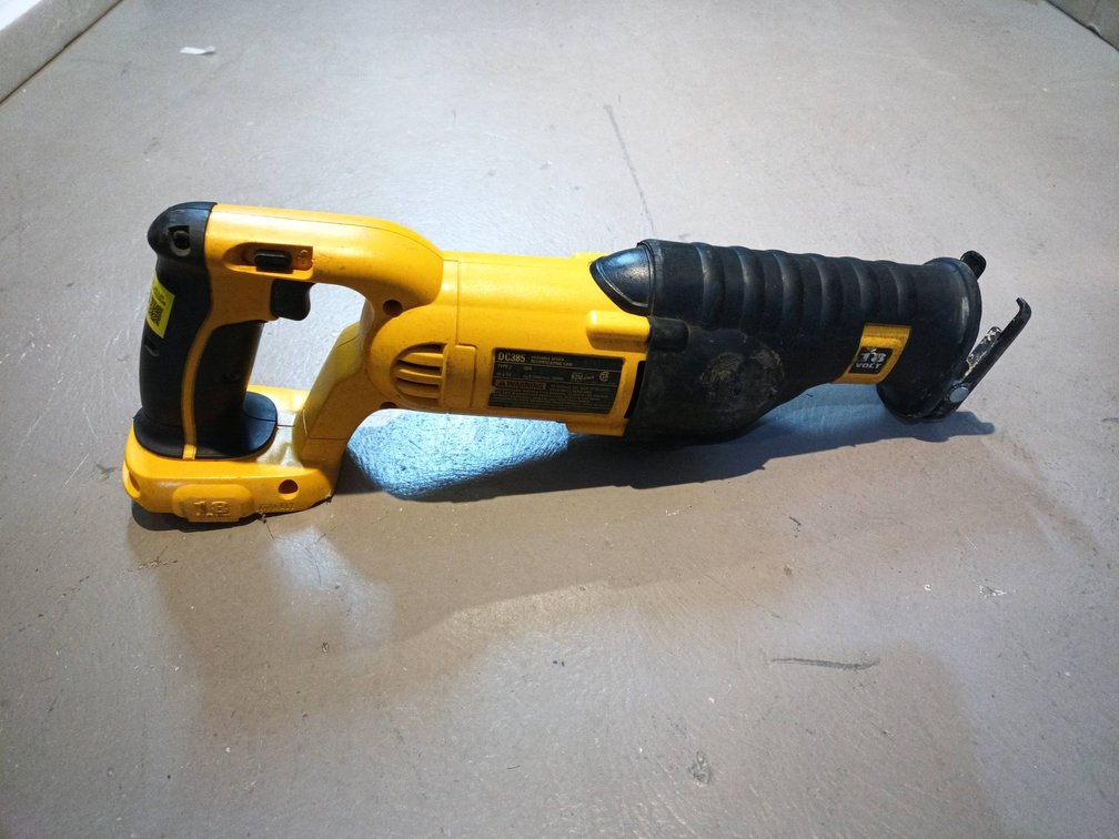 DeWalt Cordless Reciprocating Saw