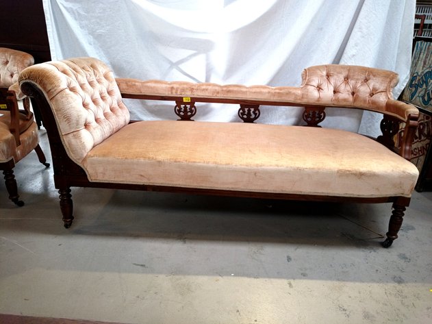 Image for Classic & Contemporary Interiors & Collectables 26.06.26 FR133063