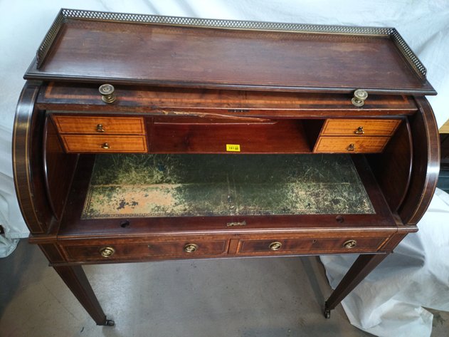 Image for Classic & Contemporary Interiors & Collectables 26.06.26 FR133063