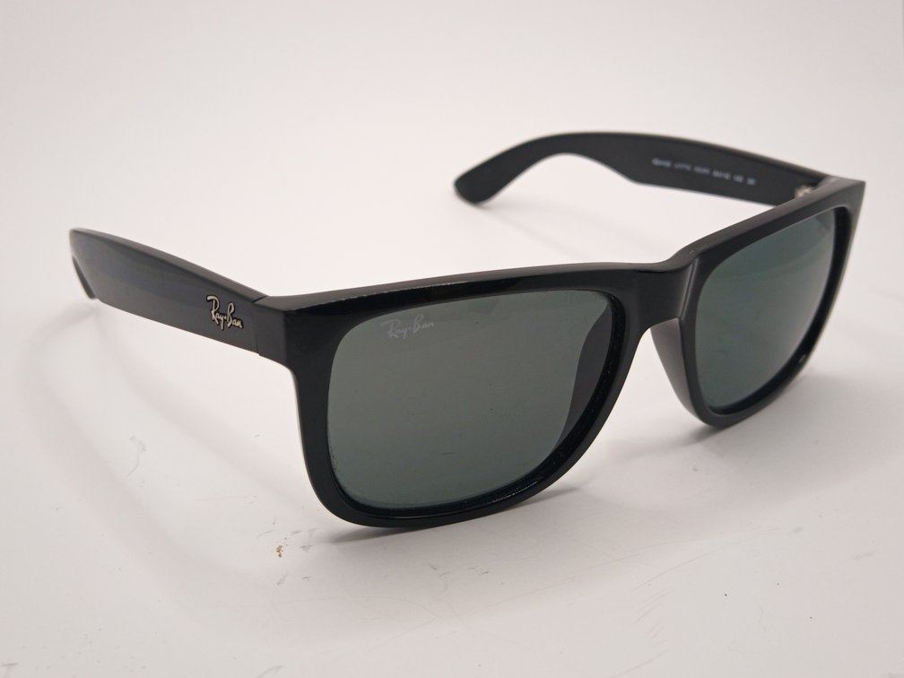Sunglasses Marked As RayBan