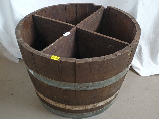 Image for Paw Bar Hospitality Auction 11.9.26 FR133213