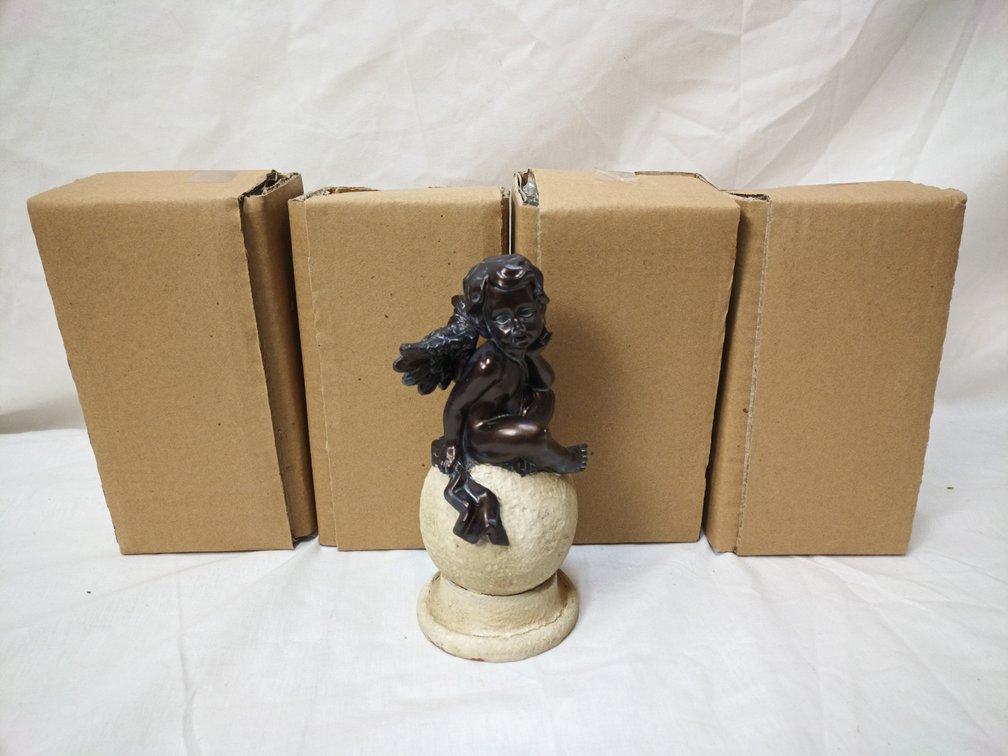 Cherub Pedestal Figurines x 5