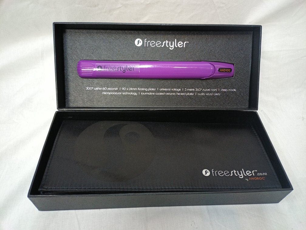 Freestyler ANOROC Hair Straightener