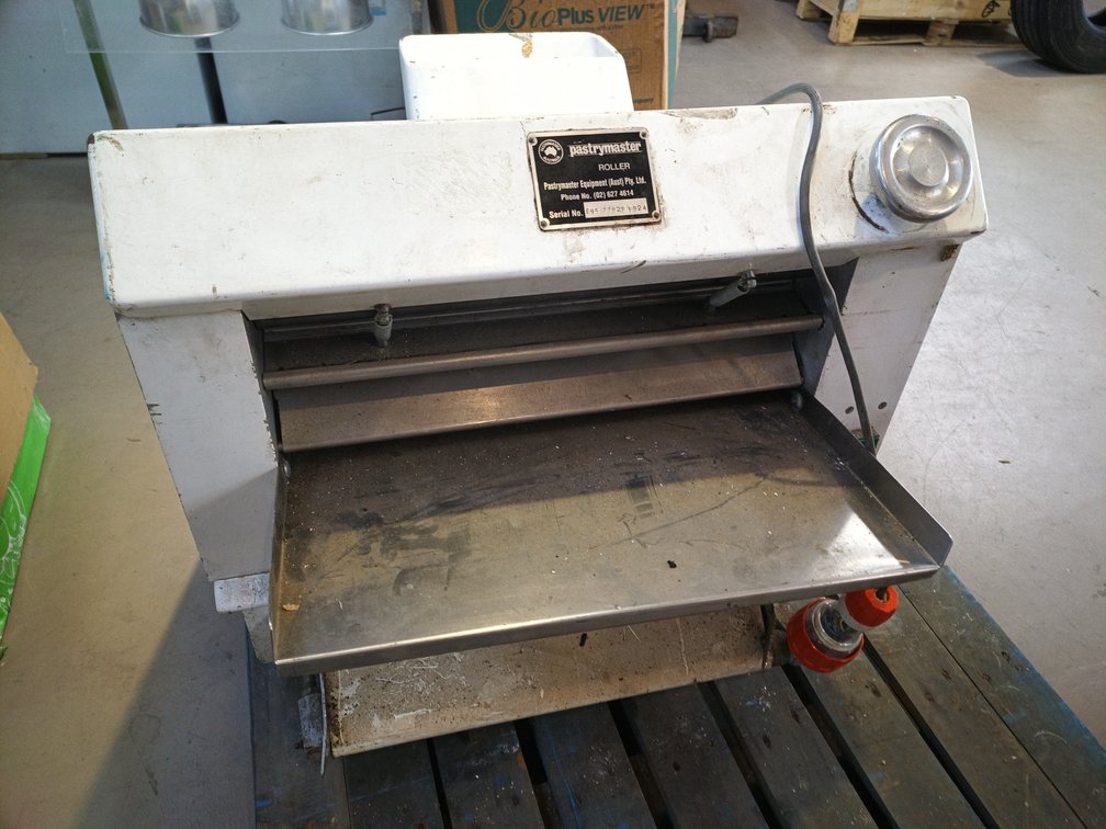 Pastrymaster Commercial Pastry Roller